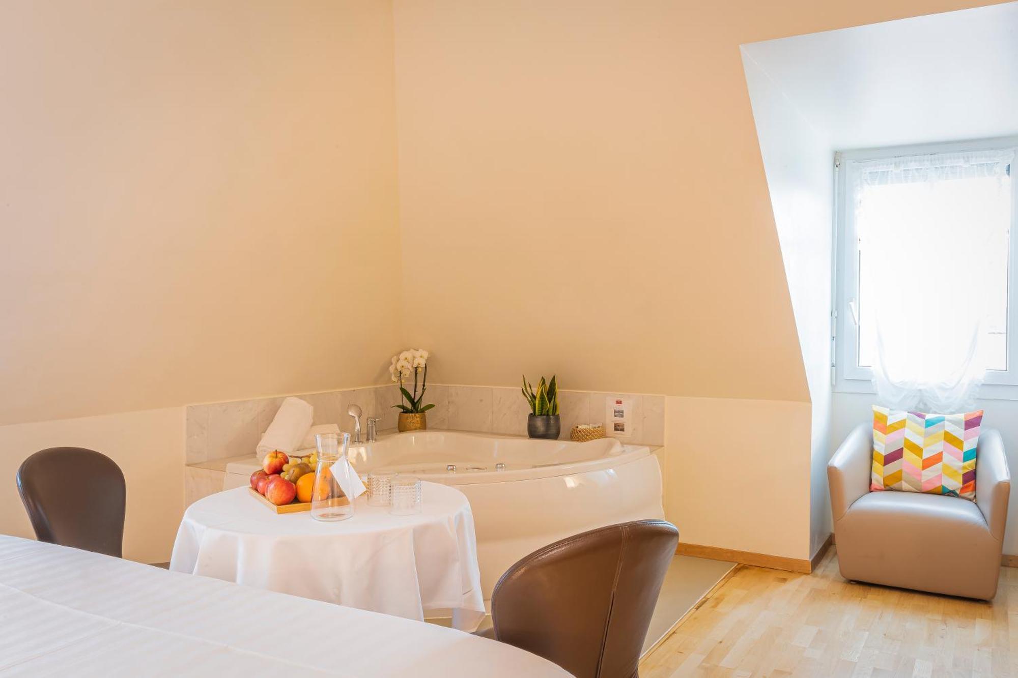 Hotel Du Cheval Blanc - City Center Bulle Zewnętrze zdjęcie